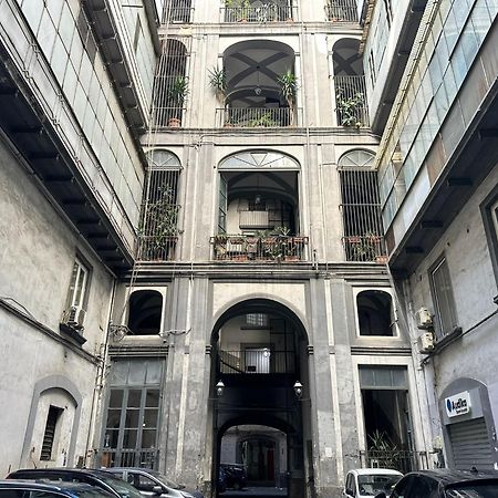 Maison Toledo Suites Neapel Exteriör bild